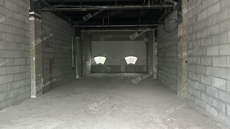 大兴高米店130㎡商铺出租，可办照，可明火，可餐饮