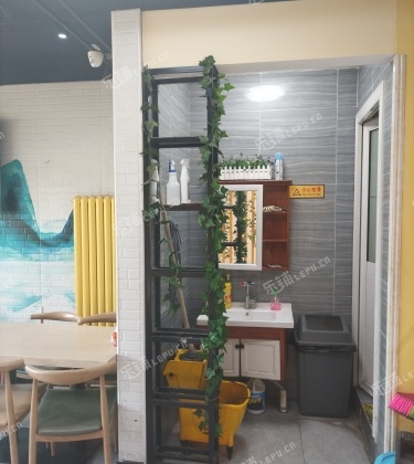 大兴旧宫120㎡家常菜馆转让，公司照可过户，可明火，可餐饮