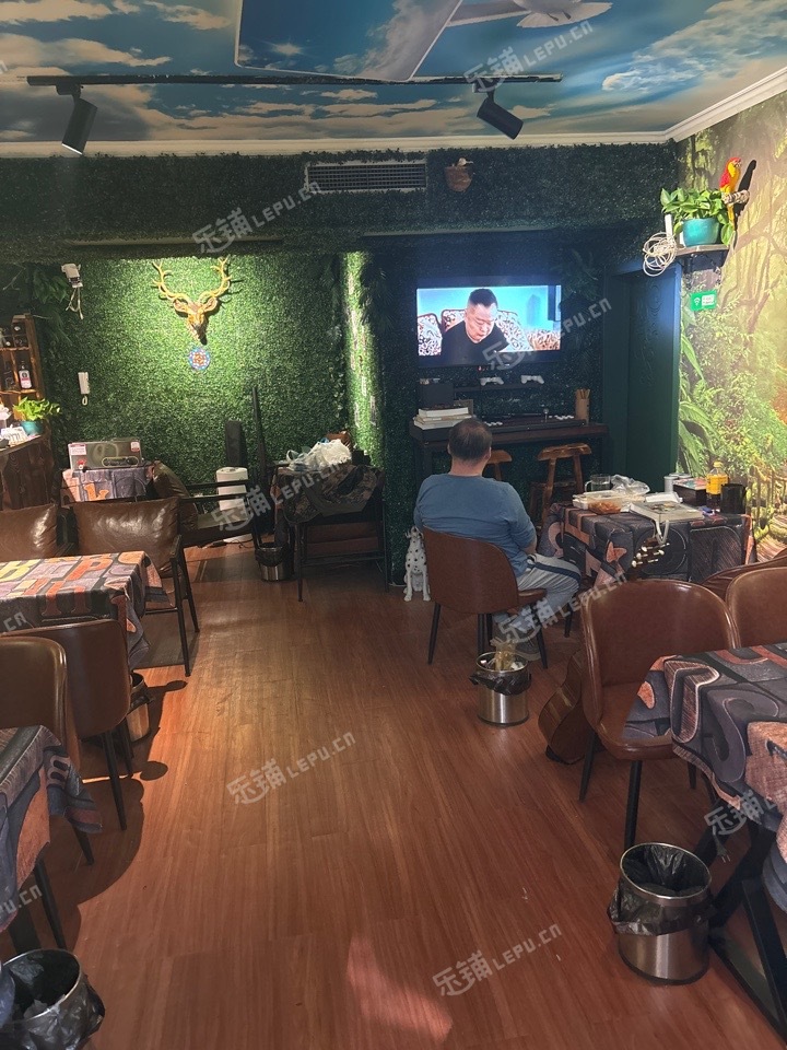 通州梨園100㎡商鋪轉(zhuǎn)讓，可辦照，可餐飲