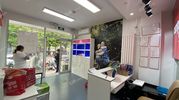 大兴枣园61㎡商铺出租，可办照，可餐饮