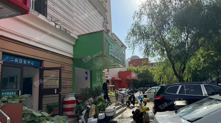 西城广安门150㎡酒楼餐饮转让，可办照，可明火，可餐饮