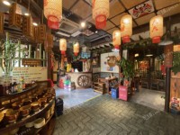 豐臺(tái)七里莊200㎡火鍋店轉(zhuǎn)讓，公司照可過(guò)戶，可明火，可餐飲