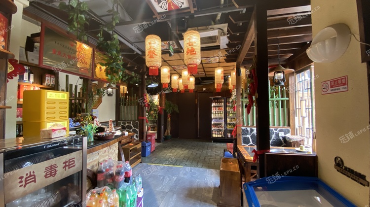 丰台七里庄200㎡火锅店转让，公司照可过户，可明火，可餐饮