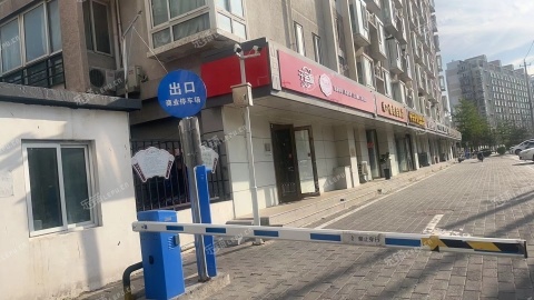朝阳管庄105㎡超市转让，可办照