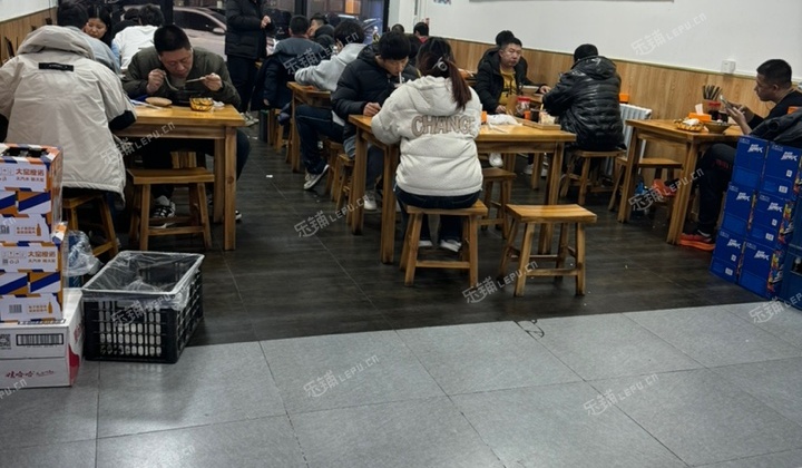 昌平沙河120㎡家常菜馆转让，可办照，可餐饮