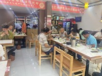 石景山古城90㎡小吃快餐店轉(zhuǎn)讓，可辦照，可餐飲