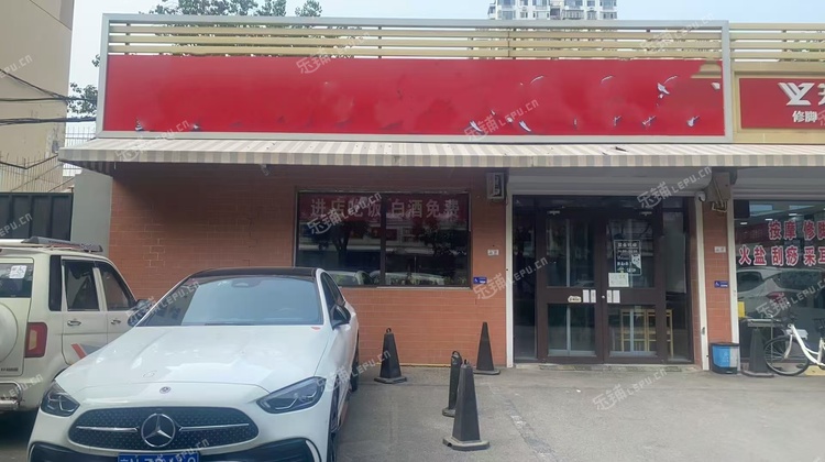 石景山古城90㎡小吃快餐店转让，可办照，可明火，可餐饮