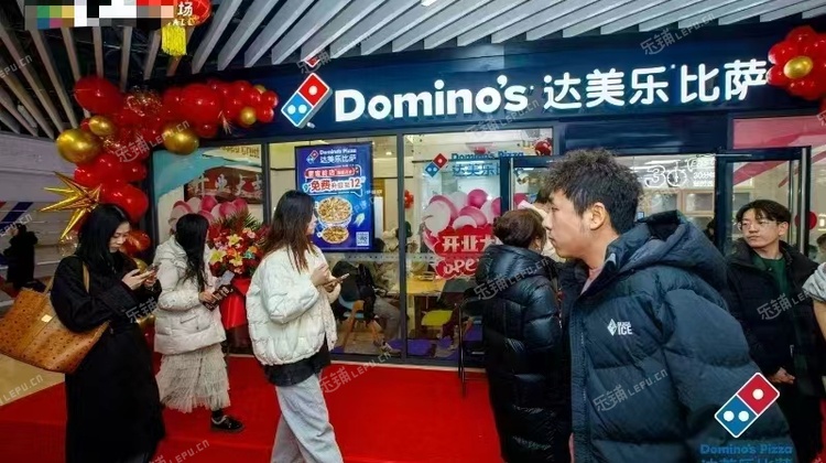 海淀上庄200㎡商铺出租，可办照，可明火，可餐饮