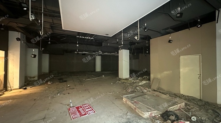 闵行七宝400㎡商铺