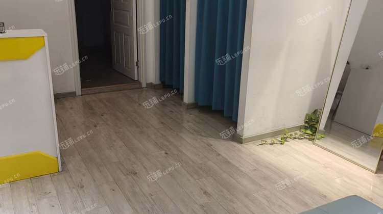 龙岗区坂田45㎡商铺