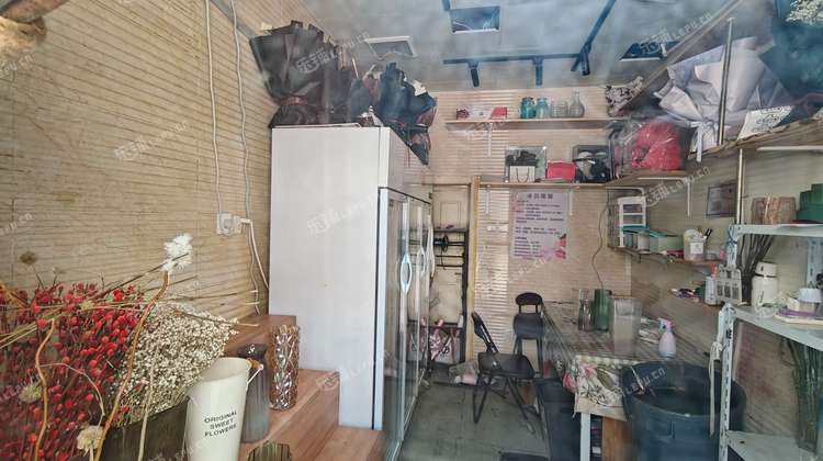 朝阳国贸CBD24㎡花店转让，公司照可用