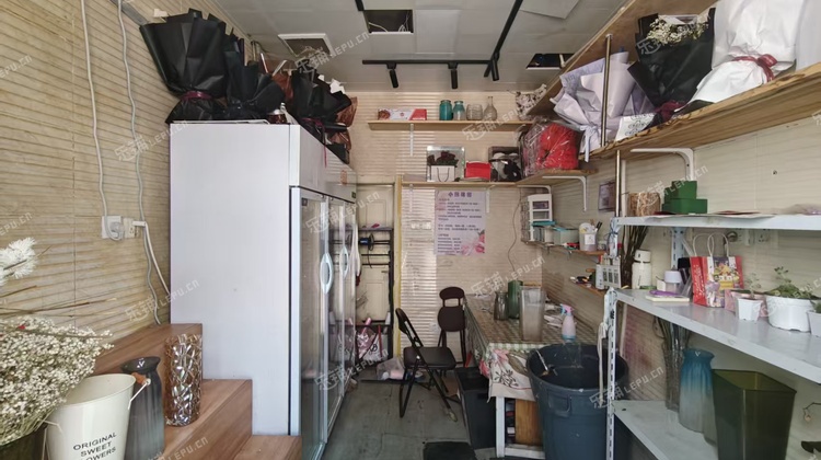 朝阳国贸CBD24㎡花店转让，公司照可用