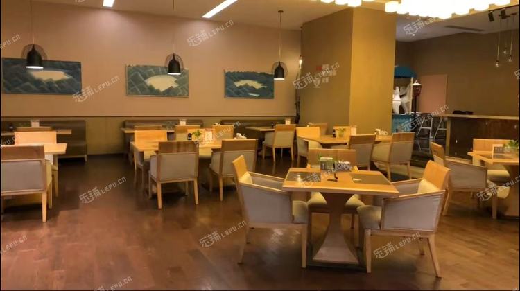 大兴亦庄220㎡商铺出租，可办照，可明火，可餐饮