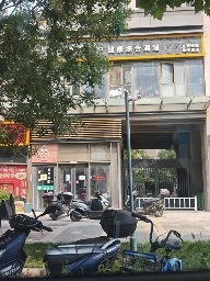昌平朱辛庄30㎡商铺出租，可办照