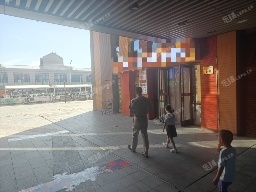门头沟220㎡家常菜馆转让，公司照可过户，可明火，可餐饮