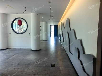 朝阳东直门外850㎡商铺出租，可办照，可明火，可餐饮