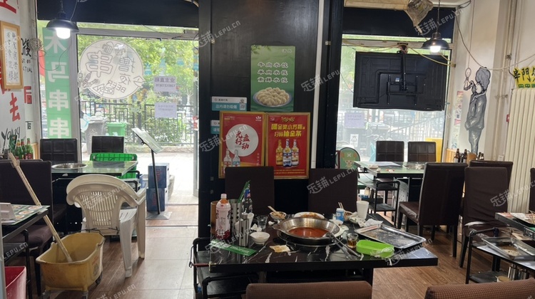 朝阳东坝155㎡商铺出租，可办照，可明火，可餐饮