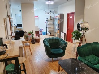 大兴生物医药基地136㎡商铺出租，可办照，可明火，可餐饮