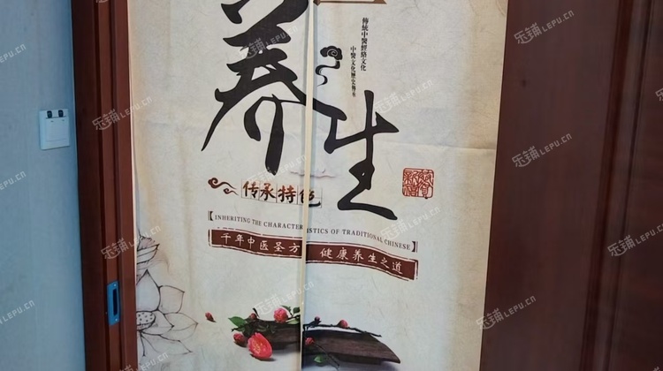 大兴生物医药基地136㎡商铺出租，可办照，可明火，可餐饮
