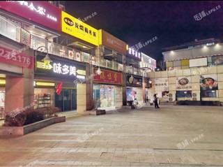 大兴枣园120㎡酒楼餐饮转让，可办照，可餐饮